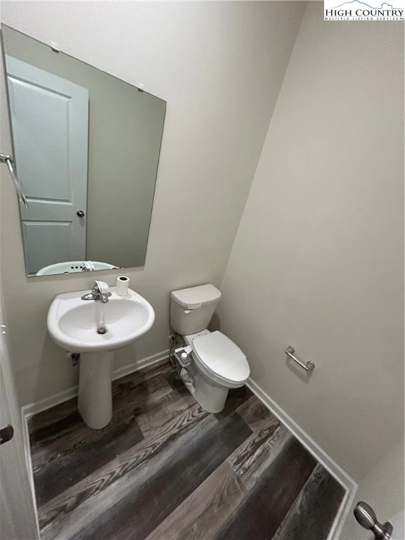 Image number 6 for the current listing
