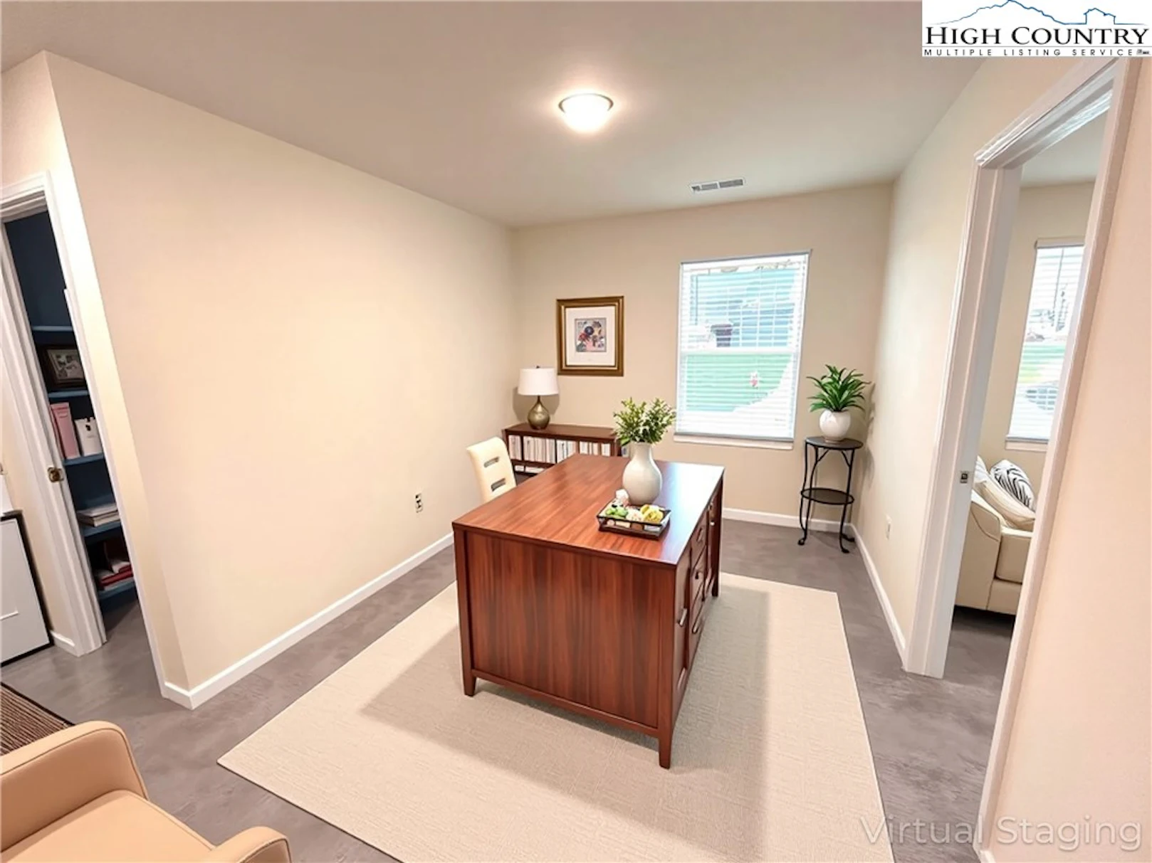 Image number 11 for the current listing