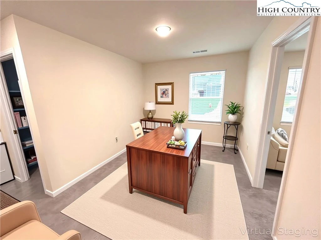 Image number 11 for the current listing