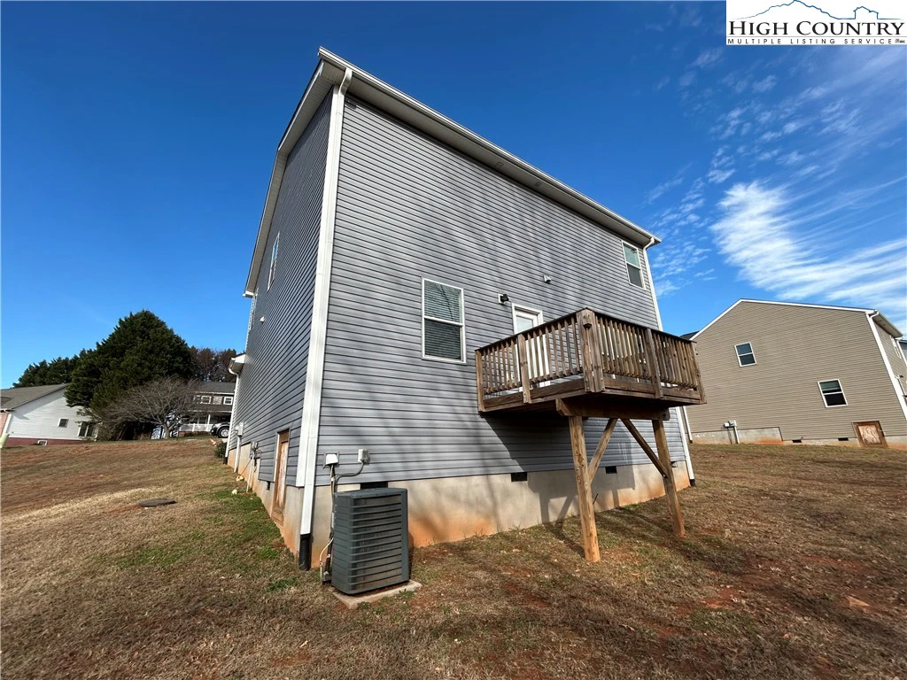 Image number 4 for the current listing