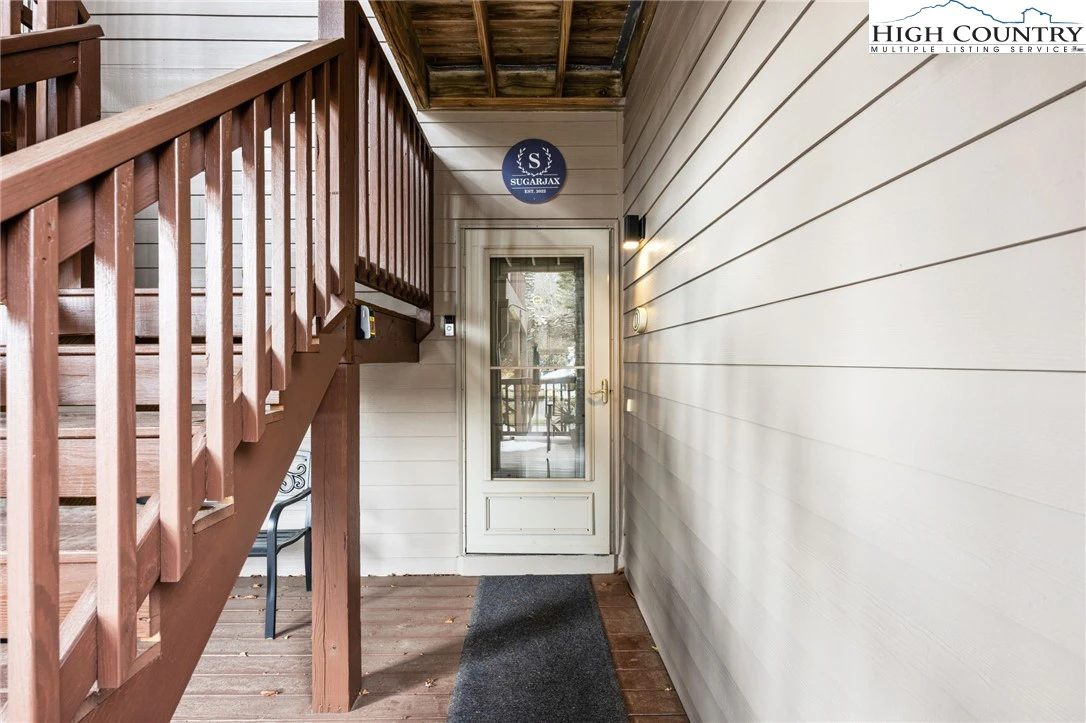 Image number 12 for the current listing