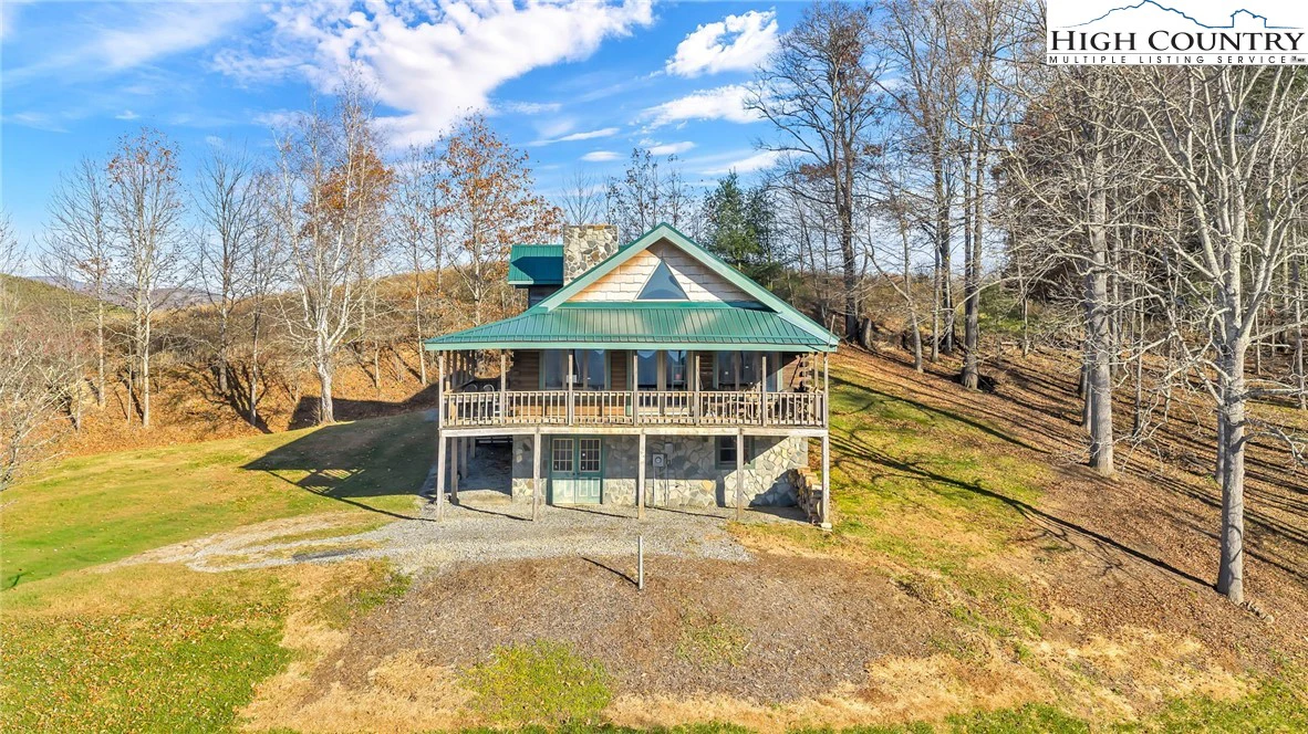 Image number 1 for the current listing