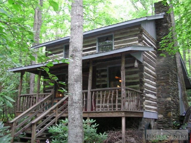 Image number 1 for the current listing