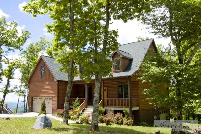 Image number 1 for the current listing