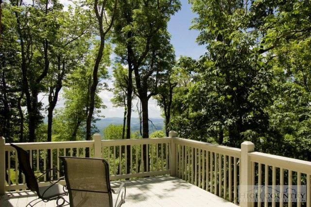 Image number 13 for the current listing