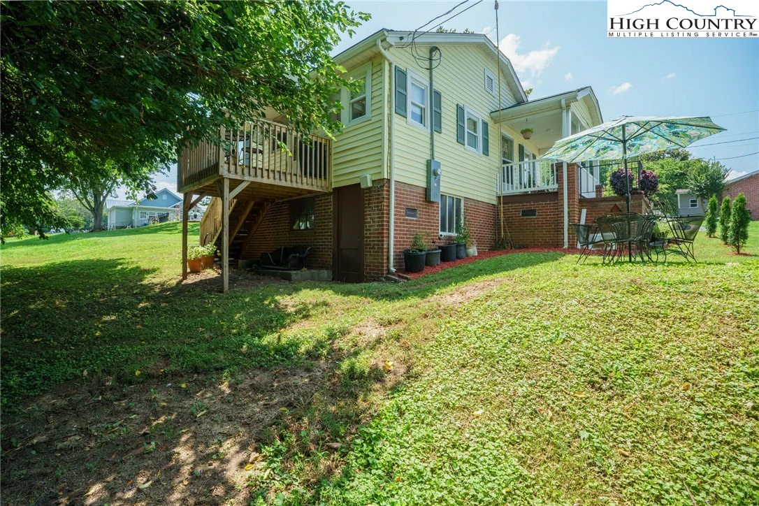 Image number 2 for the current listing