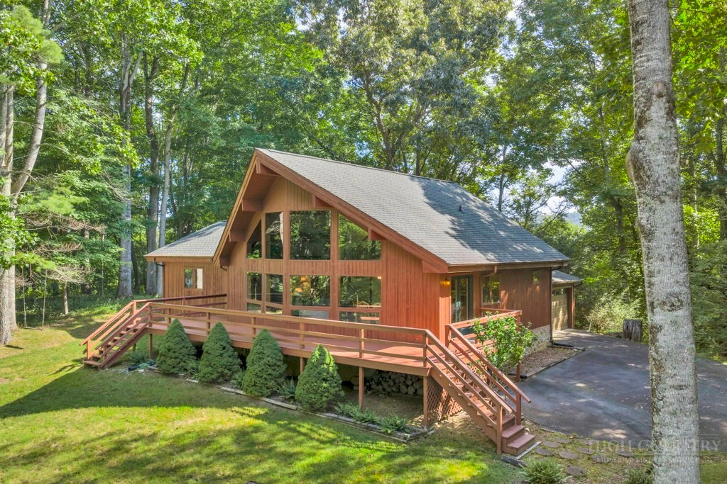 Image number 3 for the current listing