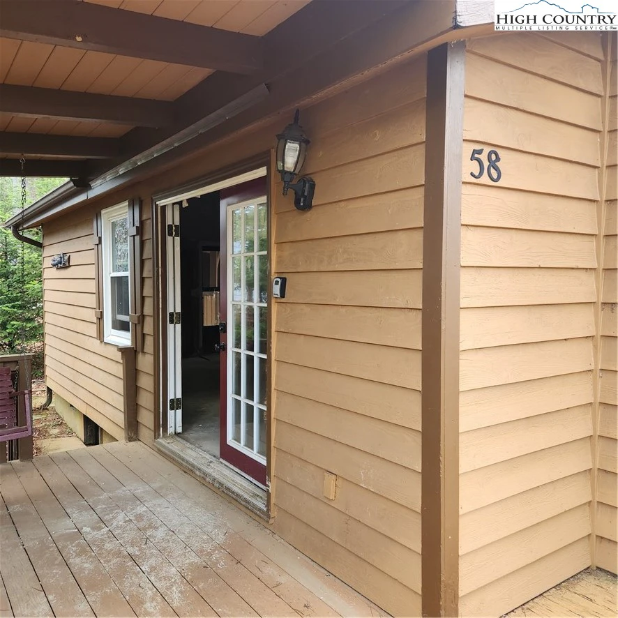 Image number 10 for the current listing