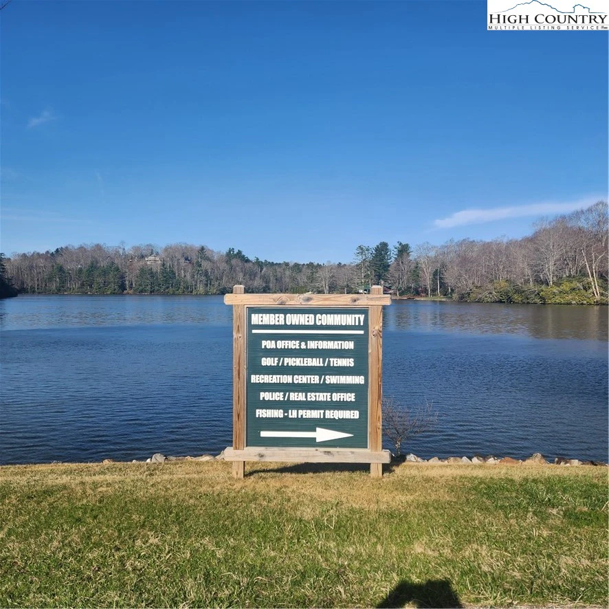 Image number 5 for the current listing