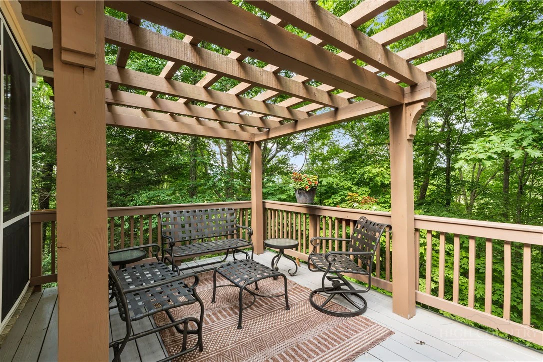 Image number 6 for the current listing