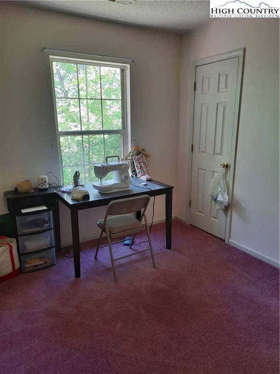 Image number 7 for the current listing