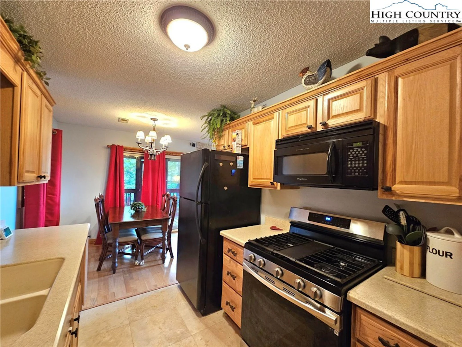 Image number 6 for the current listing