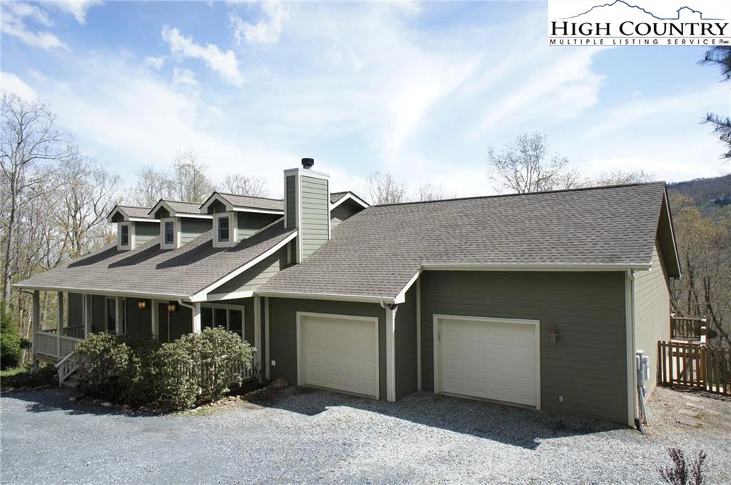 Image number 1 for the current listing