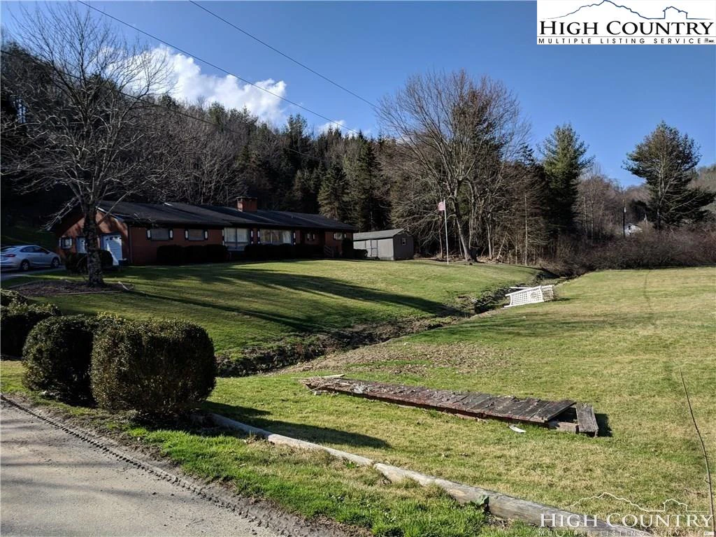 Image number 14 for the current listing