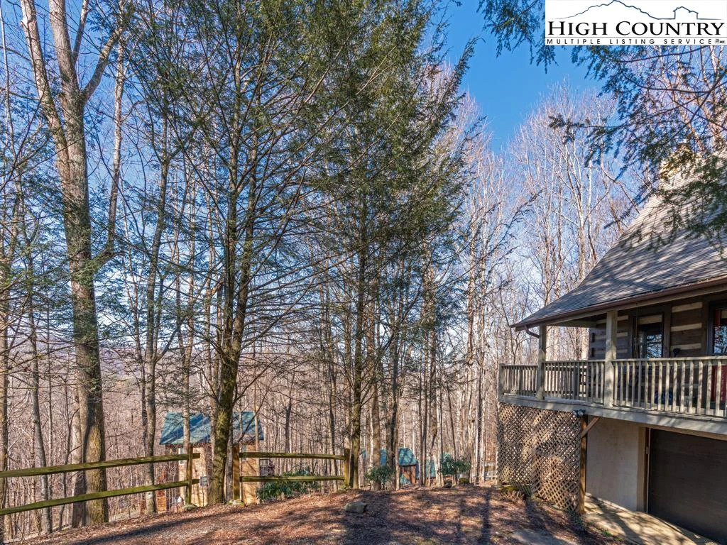 Image number 20 for the current listing