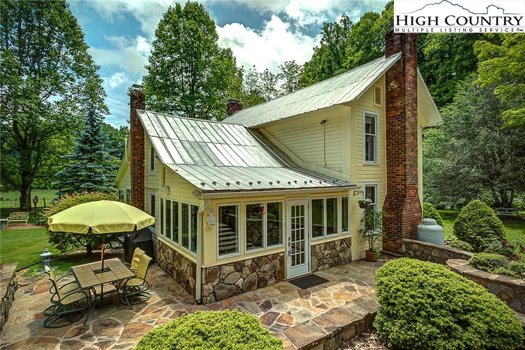 Image number 20 for the current listing