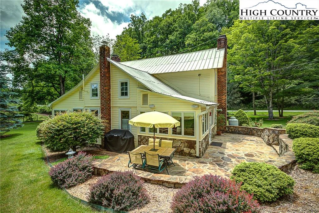 Image number 21 for the current listing