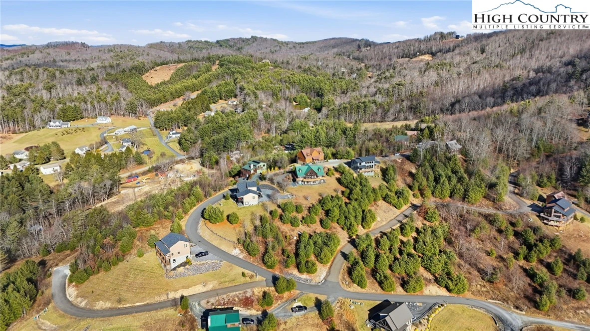 Image number 21 for the current listing