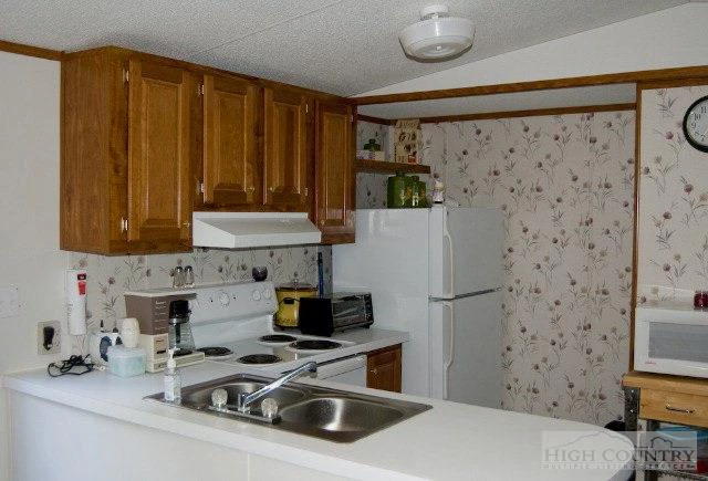 Image number 8 for the current listing
