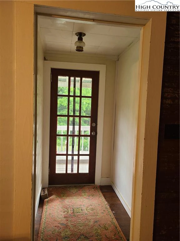 Image number 5 for the current listing