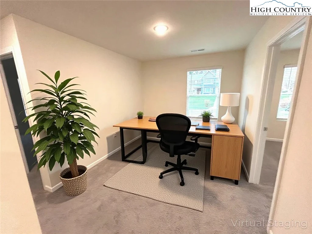 Image number 11 for the current listing