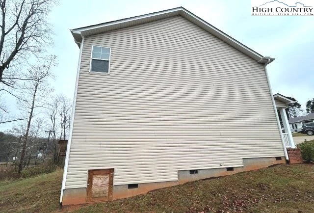 Image number 4 for the current listing
