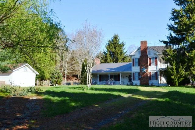 Image number 3 for the current listing