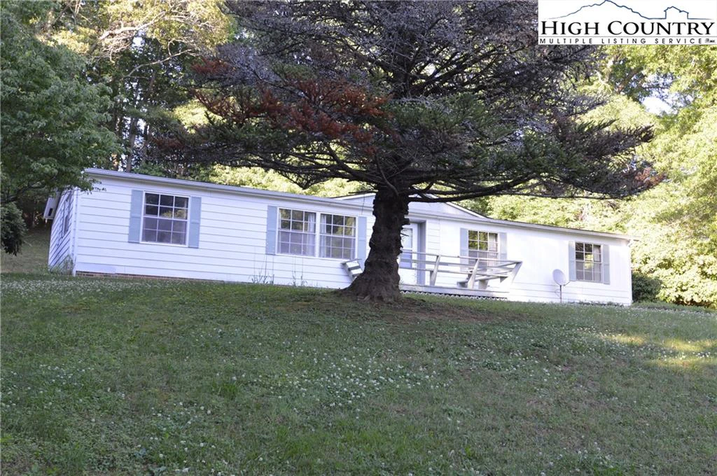 Image number 17 for the current listing