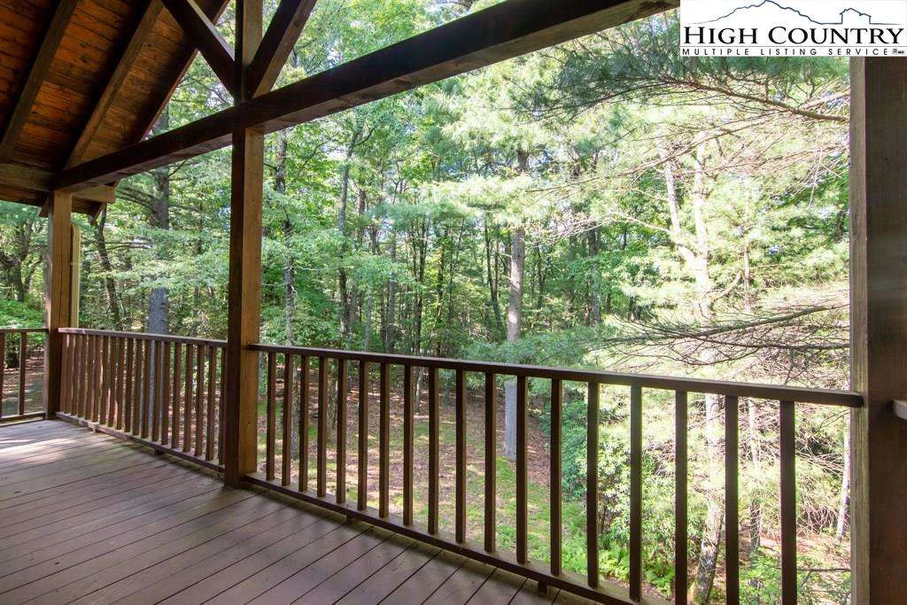 Image number 9 for the current listing