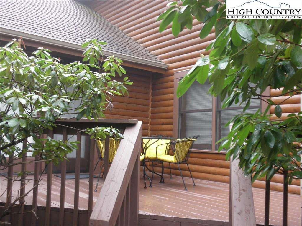 Image number 12 for the current listing
