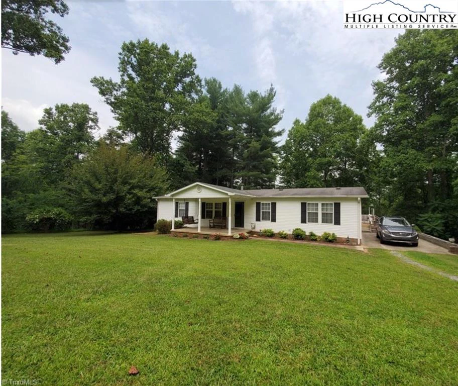 Image number 1 for the current listing