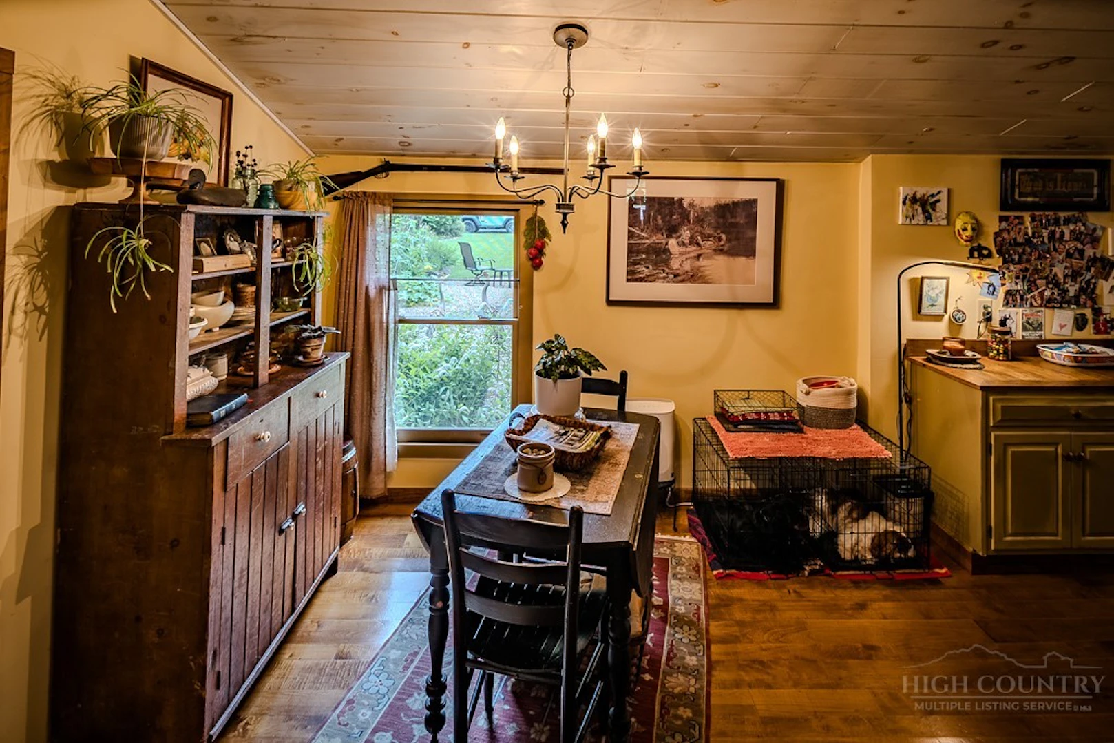 Image number 8 for the current listing
