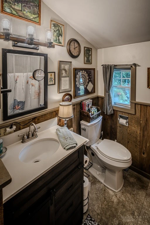 Image number 10 for the current listing