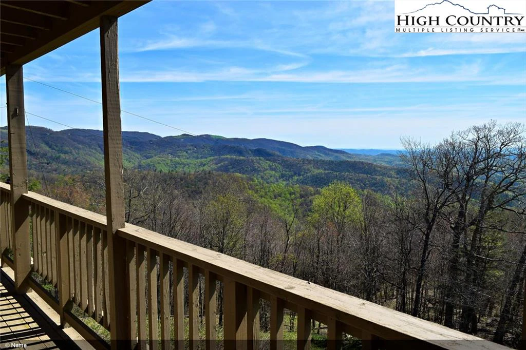 Image number 5 for the current listing