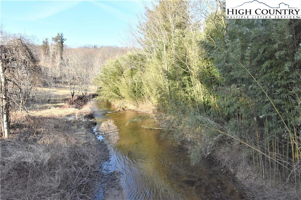 Image number 3 for the current listing