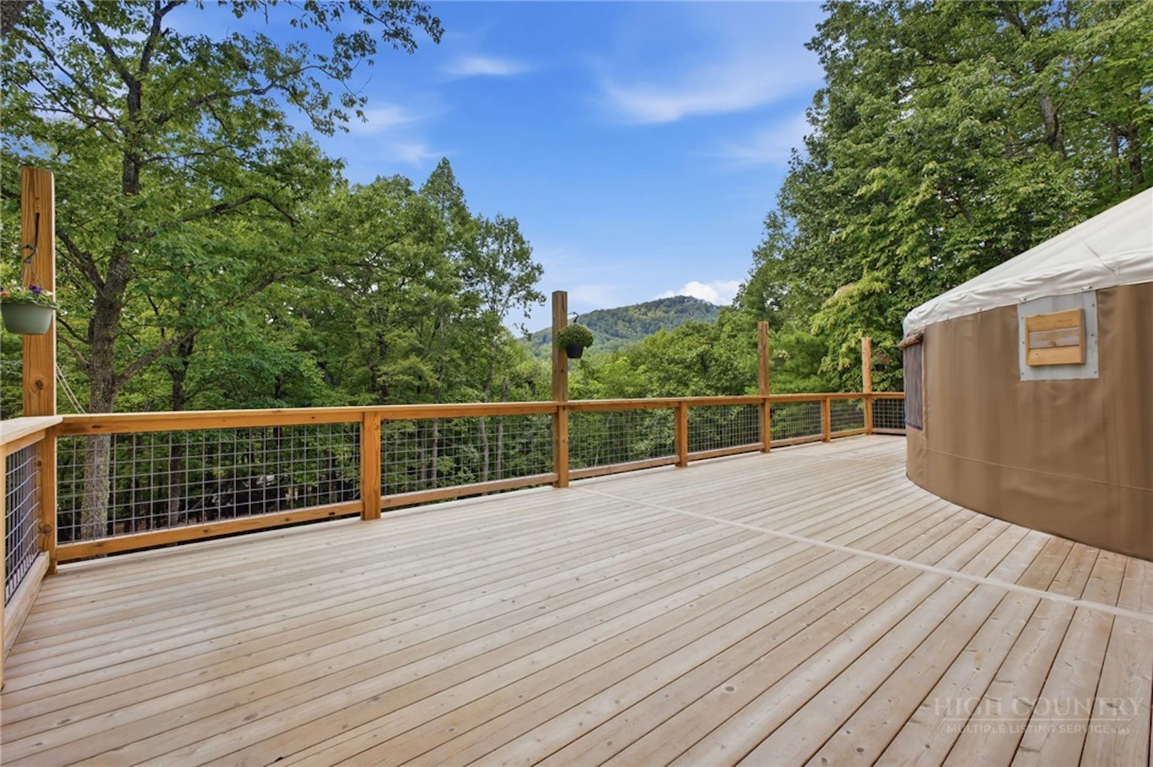Image number 10 for the current listing