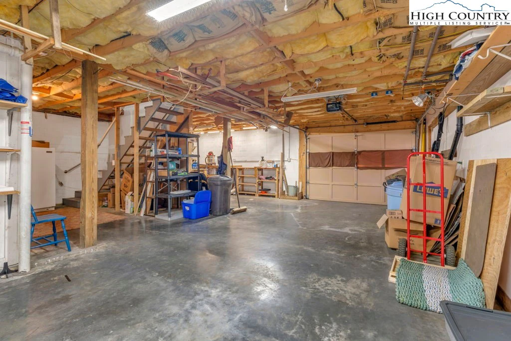 Image number 5 for the current listing