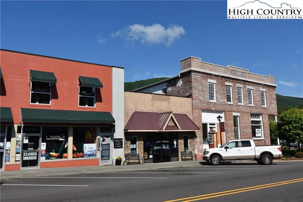 Image number 3 for the current listing