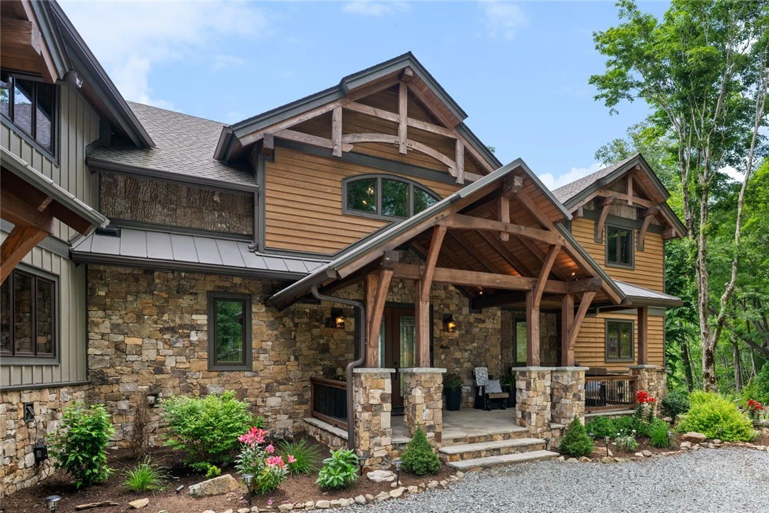 Image number 2 for the current listing