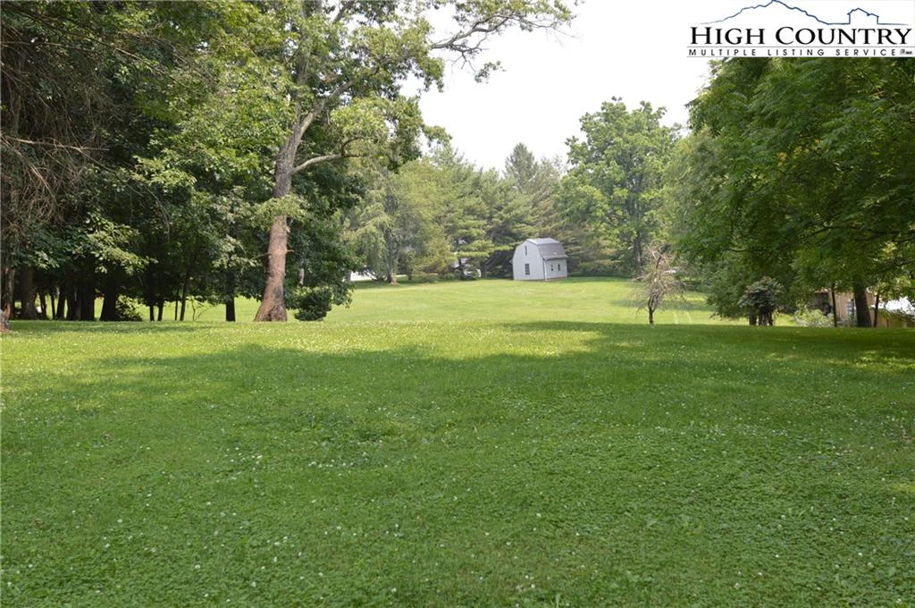 Image number 15 for the current listing