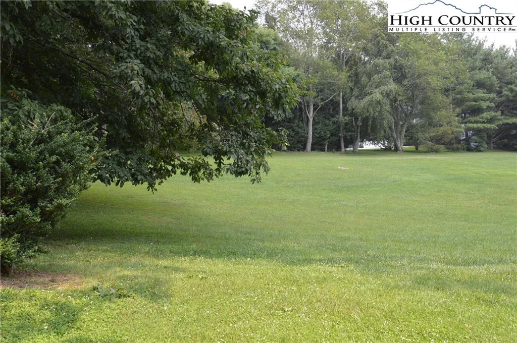 Image number 19 for the current listing