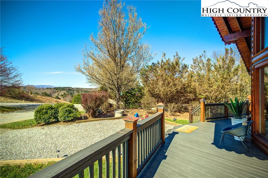 Image number 20 for the current listing