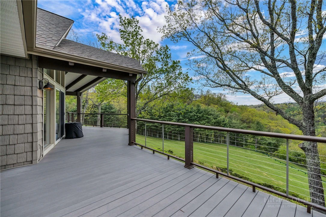 Image number 5 for the current listing