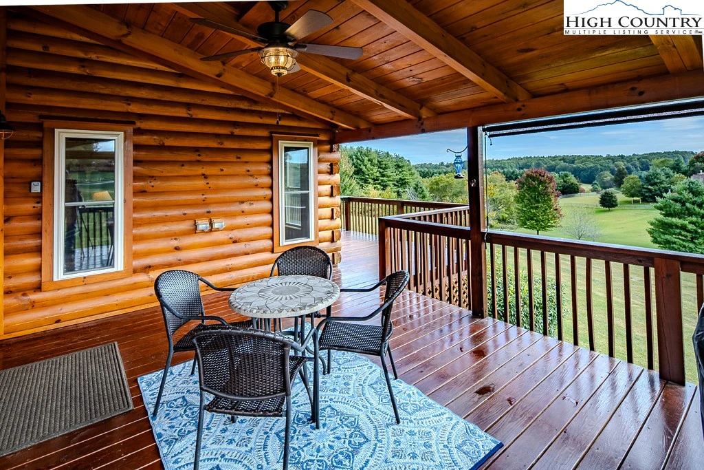 Image number 9 for the current listing