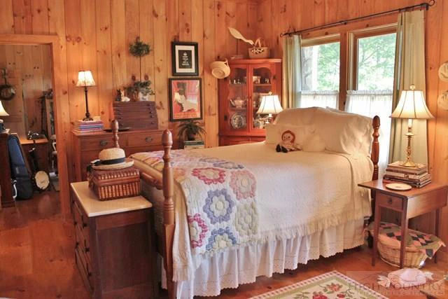 Image number 11 for the current listing