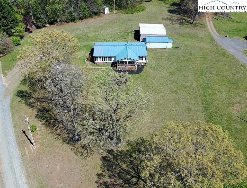 Image number 16 for the current listing