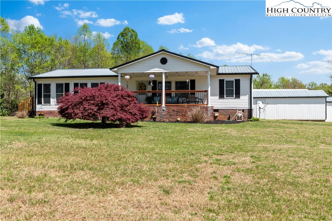 Image number 1 for the current listing