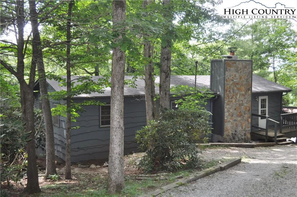 Image number 20 for the current listing