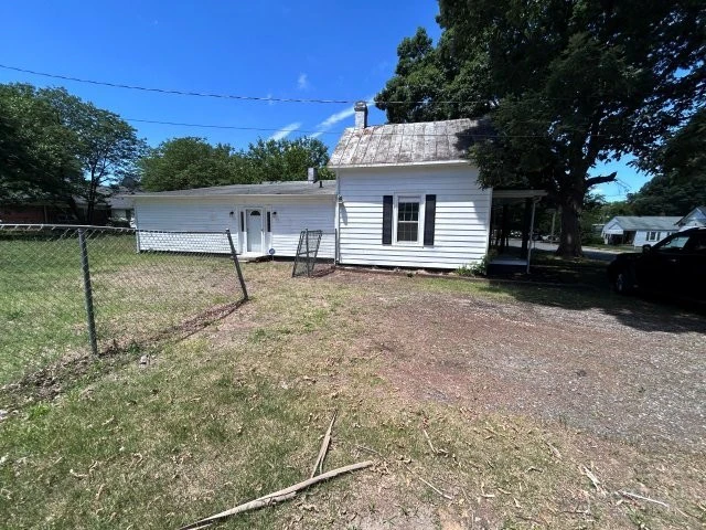Image number 20 for the current listing