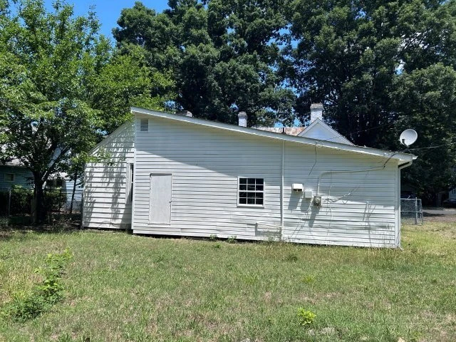 Image number 22 for the current listing